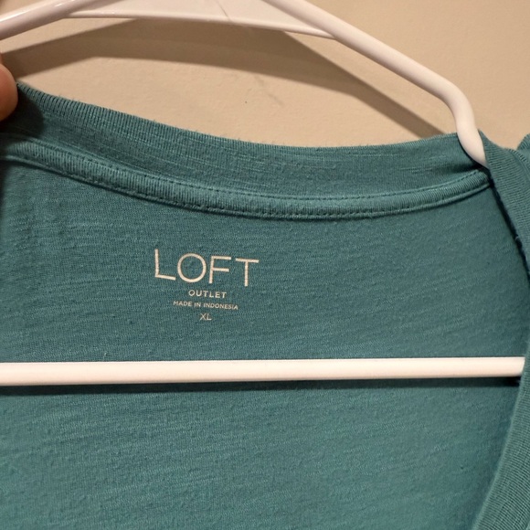 LOFT Teal Short Sleeve Top - Picture 2 of 3